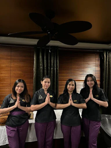 Masaż Tkanek Głębokich z wyspy Jawa